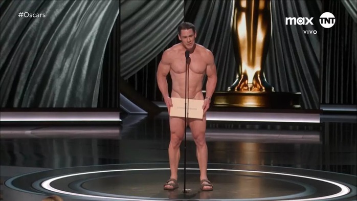 Nam diễn viên khỏa thân trên sân khấu Oscar

- Ảnh 1.