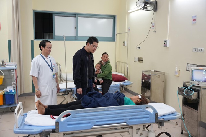 Vụ tai nạn trên cao tốc Cam Lộ - La Sơn: Hành khách kể lại giây phút kinh hoàng- Ảnh 1. Vụ tai nạn trên cao tốc Cam Lộ - La Sơn: Hành khách kể lại giây phút kinh hoàng- Ảnh 1.