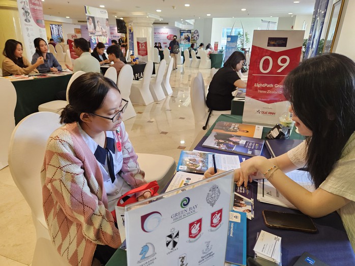 Thêm học bổng cho du học sinh ngành trí tuệ nhân tạo - Ảnh 2. Thêm học bổng cho du học sinh ngành trí tuệ nhân tạo - Ảnh 2.