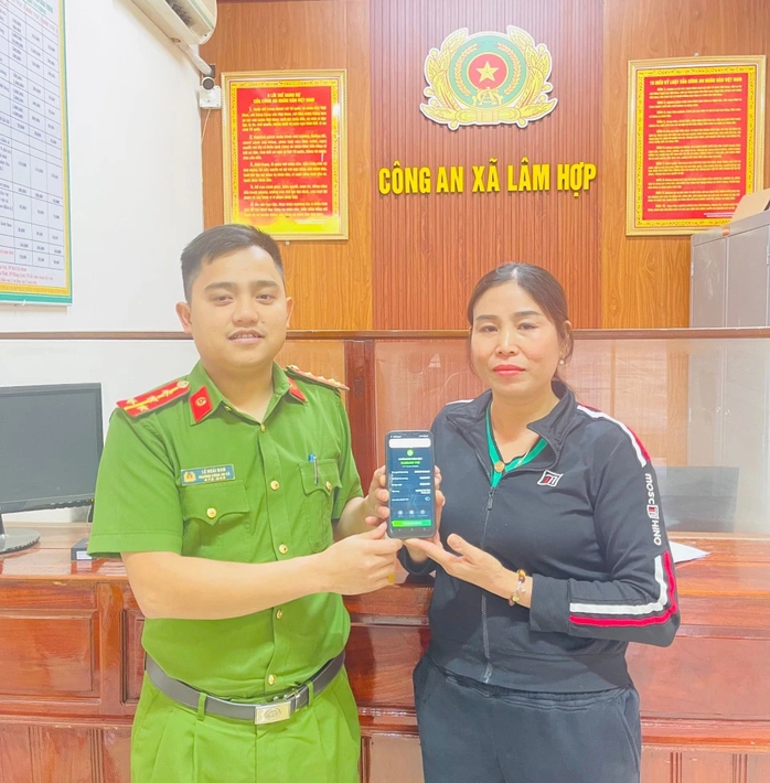 Nhờ công an tìm người chuyển khoản nhầm để trả lại tiền- Ảnh 1. Nhờ công an tìm người chuyển khoản nhầm để trả lại tiền- Ảnh 1.