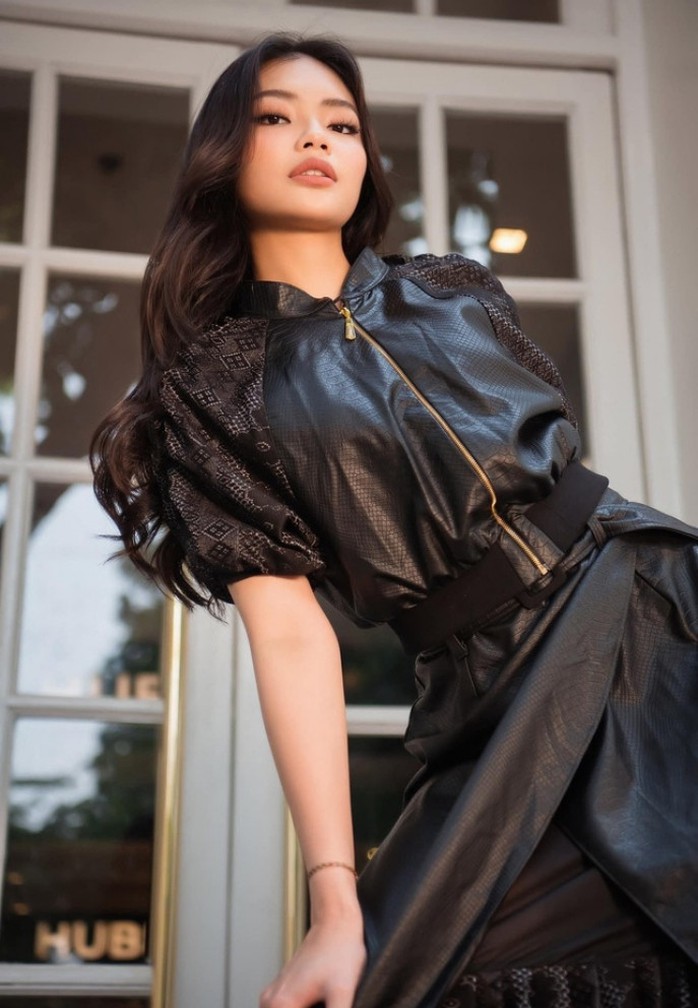 Cháu gái Trang Nhung Cháu gái Trang Nhung
