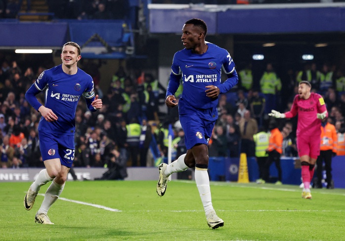 Chelsea đãi tiệc bàn thắng với Newcastle, fan vẫn hồi hộp- Ảnh 2. Chelsea đãi tiệc bàn thắng với Newcastle, fan vẫn hồi hộp- Ảnh 2.