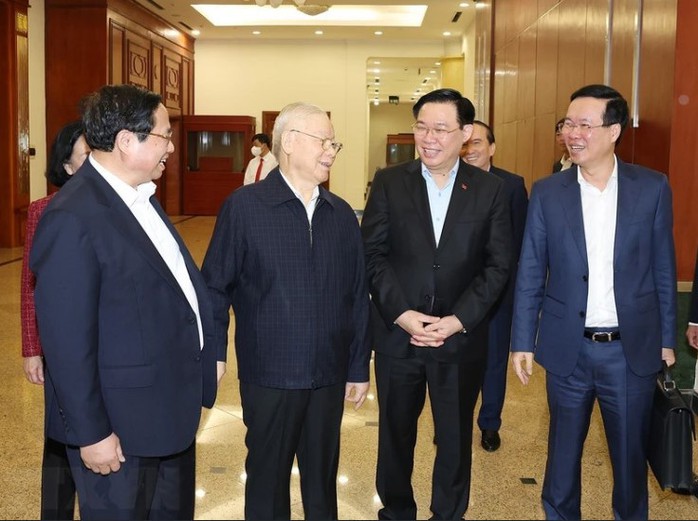 Tổng Bí thư chủ trì phiên họp đầu tiên Tiểu ban Nhân sự Đại hội XIV của Đảng- Ảnh 4. Tổng Bí thư chủ trì phiên họp đầu tiên Tiểu ban Nhân sự Đại hội XIV của Đảng- Ảnh 4.