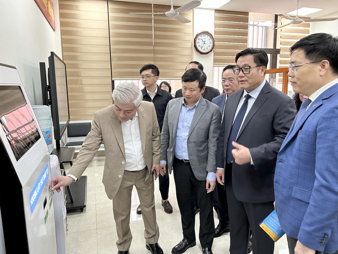 Chuyển đổi số, cấp phường ở Hà Nội quản lý 370 nhà trọ qua ứng dụng- Ảnh 2. Chuyển đổi số, cấp phường ở Hà Nội quản lý 370 nhà trọ qua ứng dụng- Ảnh 2.