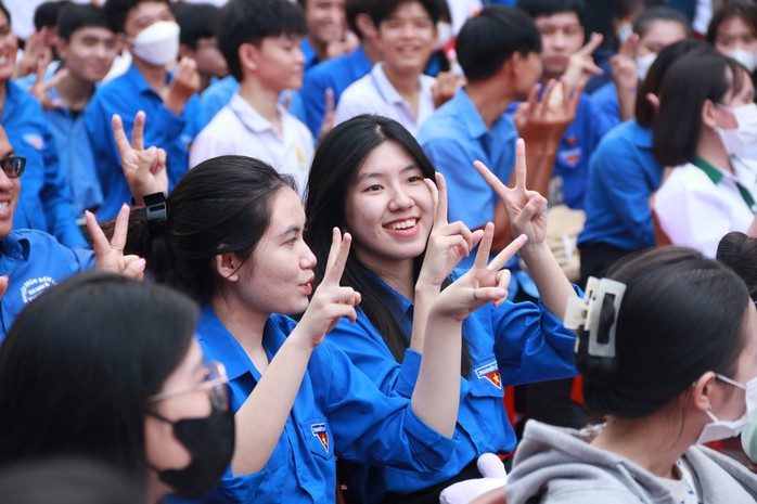 5 ngành nghề dẫn đầu xu thế trong 2024- Ảnh 3. 5 ngành nghề dẫn đầu xu thế trong 2024- Ảnh 3.