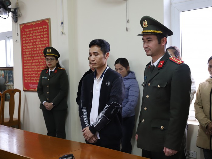 Triệt phá đường dây tổ chức vượt biên sang Hàn Quốc bằng thuyền- Ảnh 2. Triệt phá đường dây tổ chức vượt biên sang Hàn Quốc bằng thuyền- Ảnh 2.