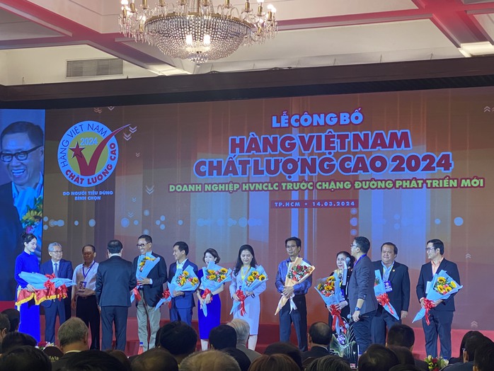 Sẵn sàng chuyển đổi xanh - sạch - số- Ảnh 3. Sẵn sàng chuyển đổi xanh - sạch - số- Ảnh 3.