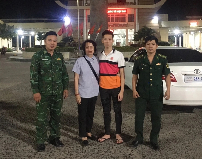 Phải bồi thường 5.000 USD để thoát khỏi công việc Phải bồi thường 5.000 USD để thoát khỏi công việc