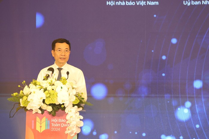 Bộ trưởng Bộ Thông tin và Truyền thông: Công nghệ số mạnh hơn năng lượng hạt nhân- Ảnh 1. Bộ trưởng Bộ Thông tin và Truyền thông: Công nghệ số mạnh hơn năng lượng hạt nhân- Ảnh 1.