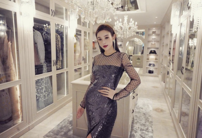 Phú bà Vbiz là ai?- Ảnh 1. Phú bà Vbiz là ai?- Ảnh 1.