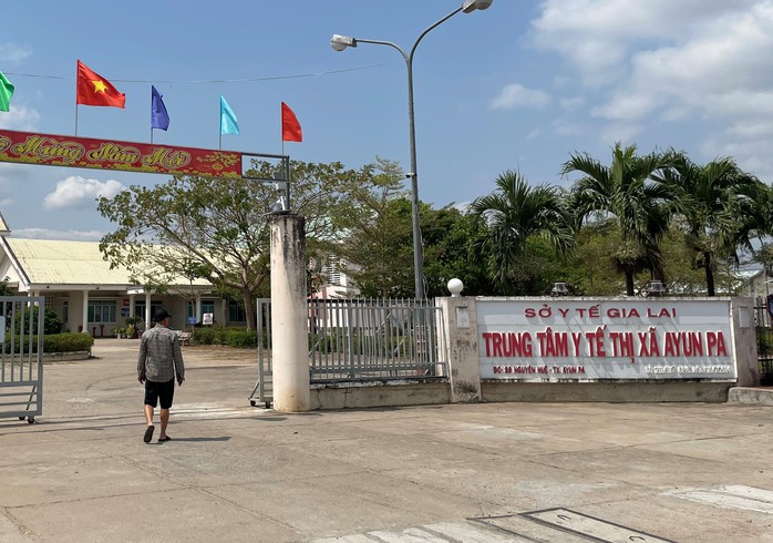 Nguyên nhân bé sơ sinh tử vong, người nhà tố bác sĩ tắc trách- Ảnh 1. Nguyên nhân bé sơ sinh tử vong, người nhà tố bác sĩ tắc trách- Ảnh 1.
