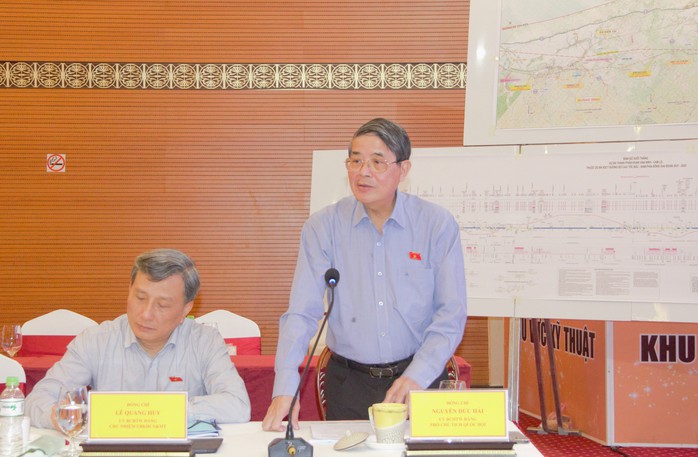 Thứ trưởng Bộ GTVT nói về giải pháp hạn chế tai nạn trên cao tốc Cam Lộ - La Sơn- Ảnh 3. Thứ trưởng Bộ GTVT nói về giải pháp hạn chế tai nạn trên cao tốc Cam Lộ - La Sơn- Ảnh 3.