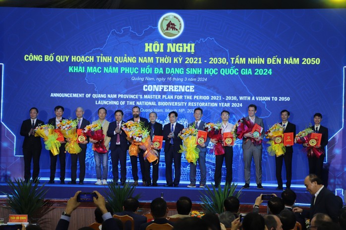 Phó Thủ tướng Trần Lưu Quang gửi gắm Quảng Nam 8 từ- Ảnh 6. Phó Thủ tướng Trần Lưu Quang gửi gắm Quảng Nam 8 từ- Ảnh 6.