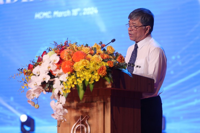 Học sinh đạt điểm môn toán tiểu học cao nhất thế giới muốn trở thành lập trình viên - Ảnh 3.