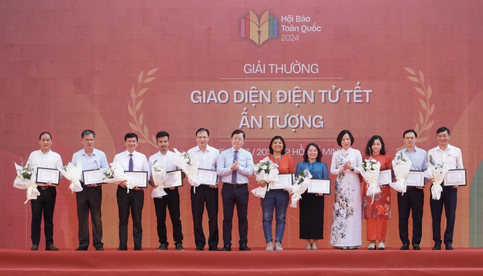 Hội Báo toàn quốc 2024: Trao nhiều giải thưởng cho các đơn vị báo chí- Ảnh 5. Hội Báo toàn quốc 2024: Trao nhiều giải thưởng cho các đơn vị báo chí- Ảnh 5.