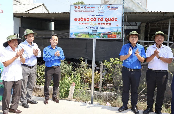 Khởi động Chương trình Khởi động Chương trình