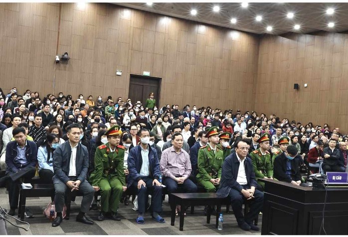 Chủ tịch Tân Hoàng Minh Đỗ Anh Dũng gửi lời xin lỗi các nhà đầu tư- Ảnh 1. Chủ tịch Tân Hoàng Minh Đỗ Anh Dũng gửi lời xin lỗi các nhà đầu tư- Ảnh 1.