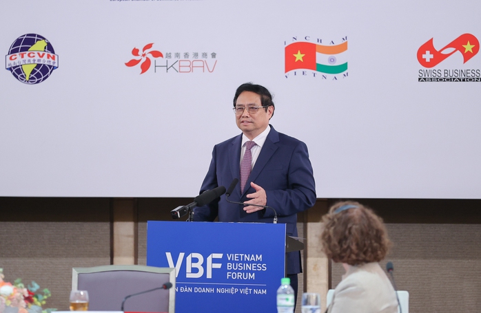 Thủ tướng: Việt Nam kiên quyết không chấp nhận mô hình Thủ tướng: Việt Nam kiên quyết không chấp nhận mô hình