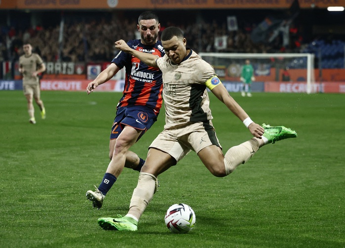 "Chiếc giày vàng châu Âu": Kylian Mbappe đua Harry Kane- Ảnh 1. "Chiếc giày vàng châu Âu": Kylian Mbappe đua Harry Kane- Ảnh 1.