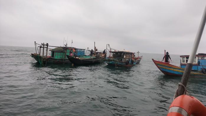 Đánh bắt hải sản, 2 vợ chồng mất tích trên biển- Ảnh 2. Đánh bắt hải sản, 2 vợ chồng mất tích trên biển- Ảnh 2.