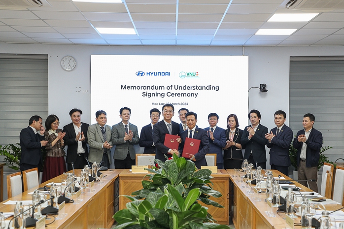 ĐH Quốc gia Hà Nội và Hyundai Motor hợp tác đào tạo nguồn nhân lực chất lượng cao- Ảnh 1. ĐH Quốc gia Hà Nội và Hyundai Motor hợp tác đào tạo nguồn nhân lực chất lượng cao- Ảnh 1.