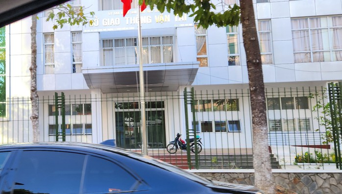 Khởi tố vụ án nhận hối lộ tại Sở GTVT tỉnh Sóc Trăng- Ảnh 1. Khởi tố vụ án nhận hối lộ tại Sở GTVT tỉnh Sóc Trăng- Ảnh 1.