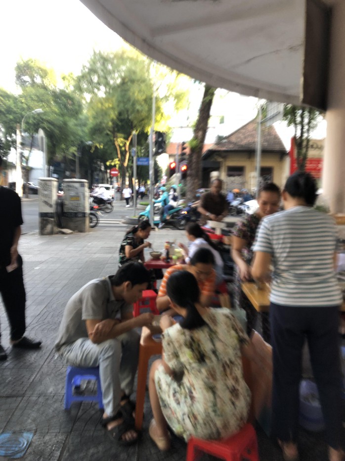 G&Oacute;C ẢNH: G&oacute;c phố cuộc đời
- Ảnh 1.