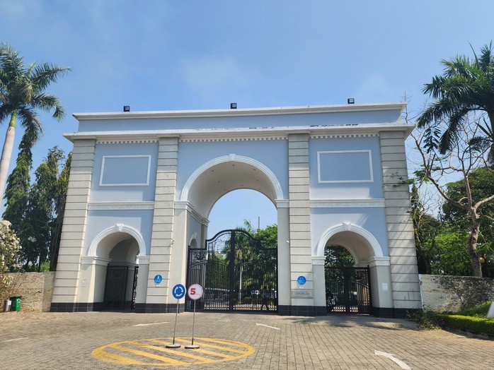 83 giáo viên nước ngoài quay trở lại Trường quốc tế Mỹ Việt Nam làm việc- Ảnh 1. 83 giáo viên nước ngoài quay trở lại Trường quốc tế Mỹ Việt Nam làm việc- Ảnh 1.