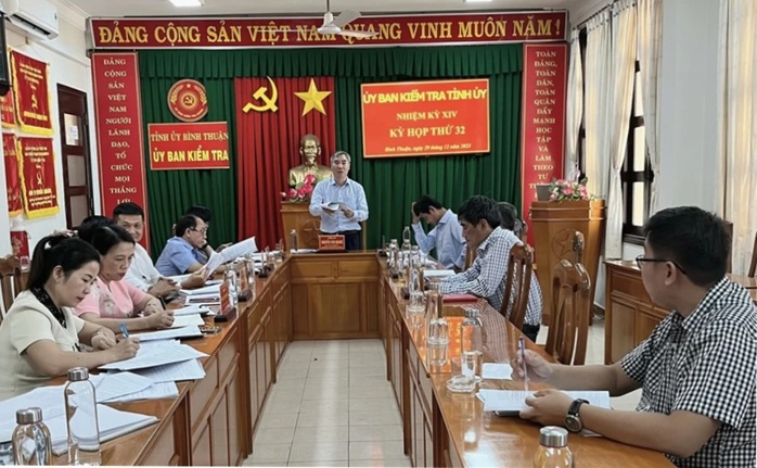 Bình Thuận kỷ luật nhiều cán bộ liên quan AIC- Ảnh 1. Bình Thuận kỷ luật nhiều cán bộ liên quan AIC- Ảnh 1.