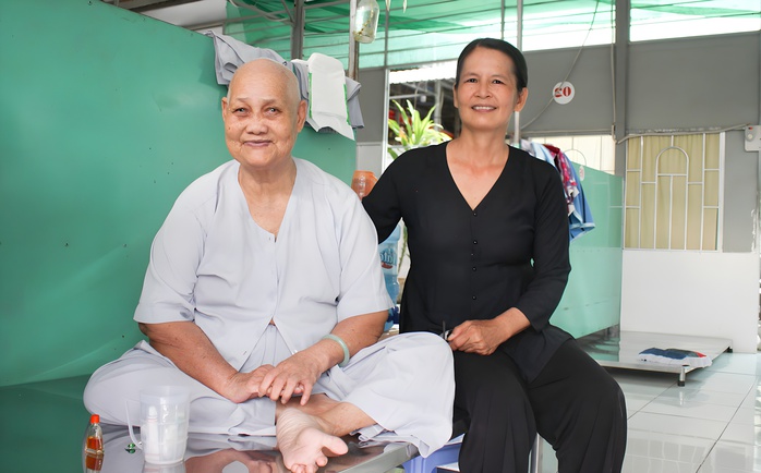 Cuộc thi viết “LÒNG TỐT QUANH TA”: Cuộc thi viết “LÒNG TỐT QUANH TA”: