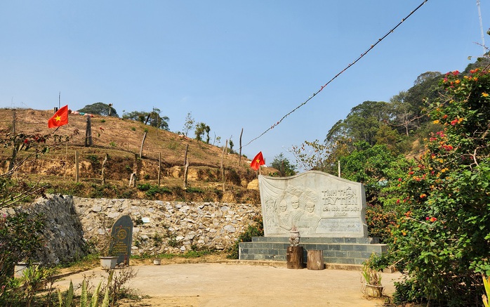 Trên đỉnh Sài Khao- Ảnh 17. Trên đỉnh Sài Khao- Ảnh 17.
