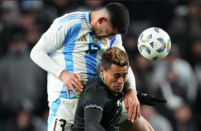 Dàn sao Ngoại hạng bùng nổ, Argentina thắng Dàn sao Ngoại hạng bùng nổ, Argentina thắng