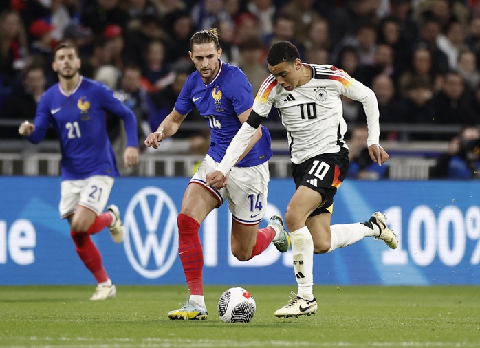 Sao 17 tuổi tỏa sáng, Brazil thắng sốc tuyển Anh tại Wembley- Ảnh 8. Sao 17 tuổi tỏa sáng, Brazil thắng sốc tuyển Anh tại Wembley- Ảnh 8.