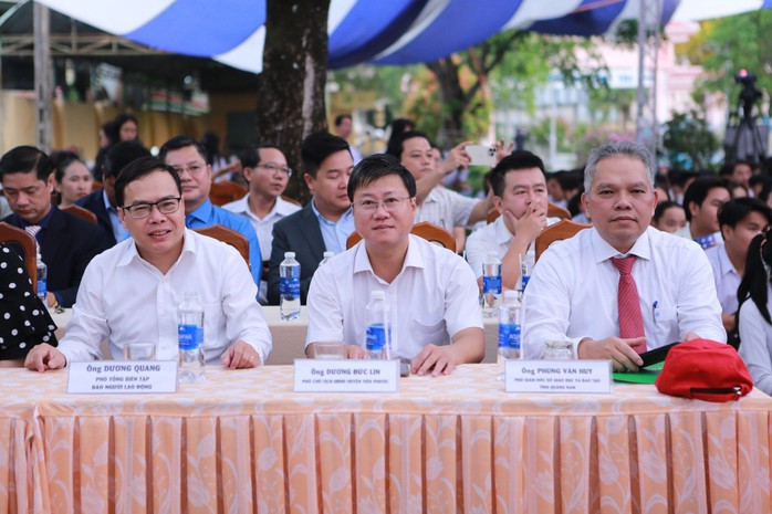 Sáng nay 23-3, 