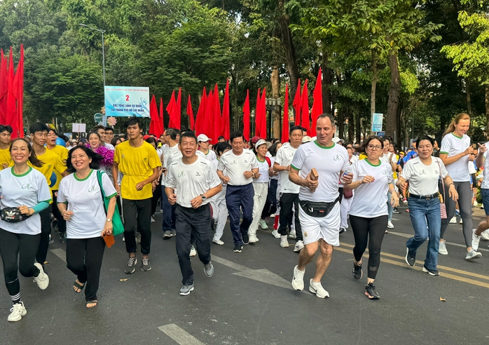 Rộn ràng Rộn ràng