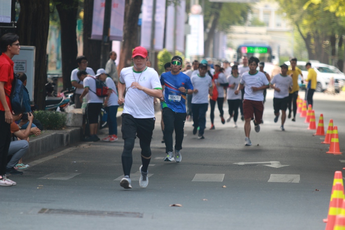 Rộn ràng Rộn ràng