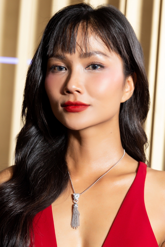 Mỹ nhân Việt đua sắc ngày ra mắt Cartier Việt Nam- Ảnh 1. Mỹ nhân Việt đua sắc ngày ra mắt Cartier Việt Nam- Ảnh 1.