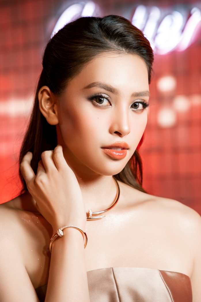 Mỹ nhân Việt đua sắc ngày ra mắt Cartier Việt Nam- Ảnh 4. Mỹ nhân Việt đua sắc ngày ra mắt Cartier Việt Nam- Ảnh 4.