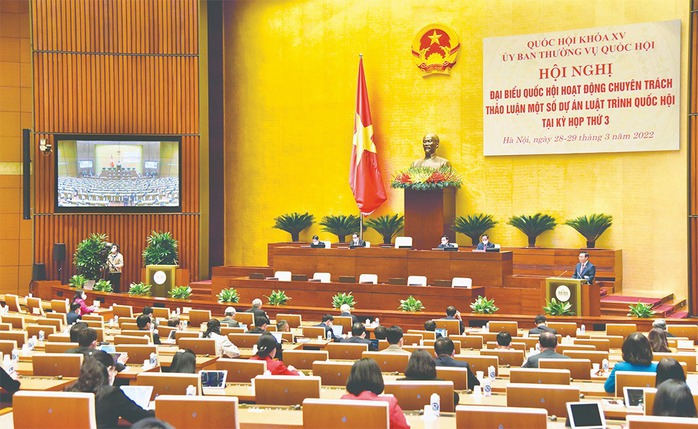 Đại biểu Quốc hội chuyên trách thảo luận Luật Trật tự, an toàn giao thông đường bộ- Ảnh 1. Đại biểu Quốc hội chuyên trách thảo luận Luật Trật tự, an toàn giao thông đường bộ- Ảnh 1.