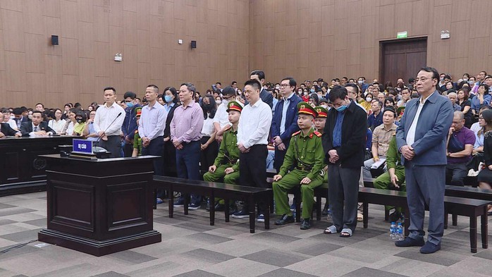 Các bị cáo tại phiên tòa Các bị cáo tại phiên tòa