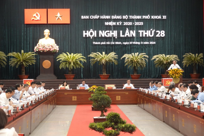 Toàn cảnh Hội nghị lần thứ 28 (mở rộng) của Ban Chấp hành Đảng bộ TP HCM khóa XI nhiệm kỳ 2020 - 2025 Toàn cảnh Hội nghị lần thứ 28 (mở rộng) của Ban Chấp hành Đảng bộ TP HCM khóa XI nhiệm kỳ 2020 - 2025