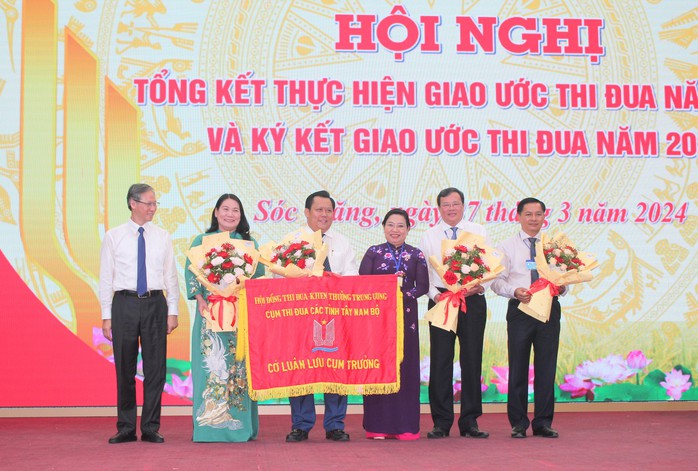 Sau Sóc Trăng, đến lượt Long An làm cụm trưởng thi đua Tây Nam bộ- Ảnh 4. Sau Sóc Trăng, đến lượt Long An làm cụm trưởng thi đua Tây Nam bộ- Ảnh 4.