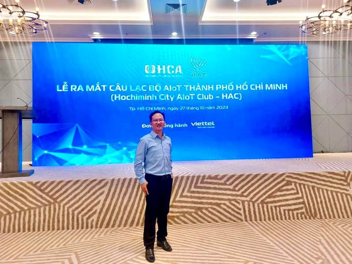NÂNG BƯỚC NGƯỜI LAO ĐỘNG: Một tấm gương giỏi nghề, sáng tạo- Ảnh 1. NÂNG BƯỚC NGƯỜI LAO ĐỘNG: Một tấm gương giỏi nghề, sáng tạo- Ảnh 1.