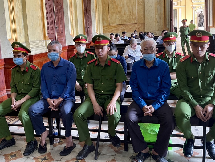 Ông Trần Phương Bình hầu tòa lần thứ 5- Ảnh 1.