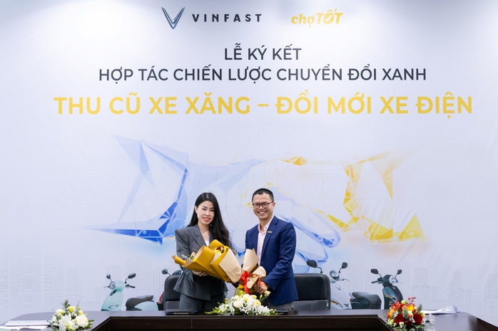 VinFast hợp tác cùng Chợ Tốt thu xe máy xăng đổi mới xe máy điện- Ảnh 1. VinFast hợp tác cùng Chợ Tốt thu xe máy xăng đổi mới xe máy điện- Ảnh 1.