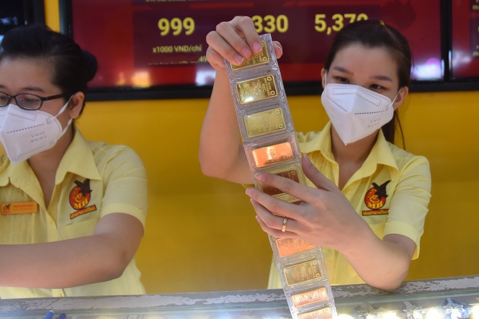 Bỏ độc quyền vàng SJC theo hướng nào?- Ảnh 2. Bỏ độc quyền vàng SJC theo hướng nào?- Ảnh 2.