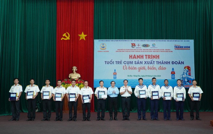 Nhiều hoạt động ý nghĩa hướng về biển, đảo- Ảnh 3.