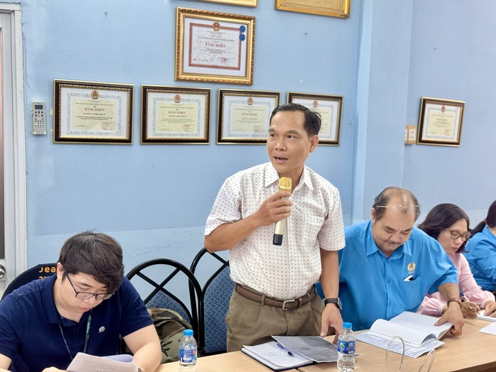 Nên có chế độ hỗ trợ đối với lao động nữ sinh con nhưng đóng chưa đủ 6 tháng BHXH?- Ảnh 7. Nên có chế độ hỗ trợ đối với lao động nữ sinh con nhưng đóng chưa đủ 6 tháng BHXH?- Ảnh 7.
