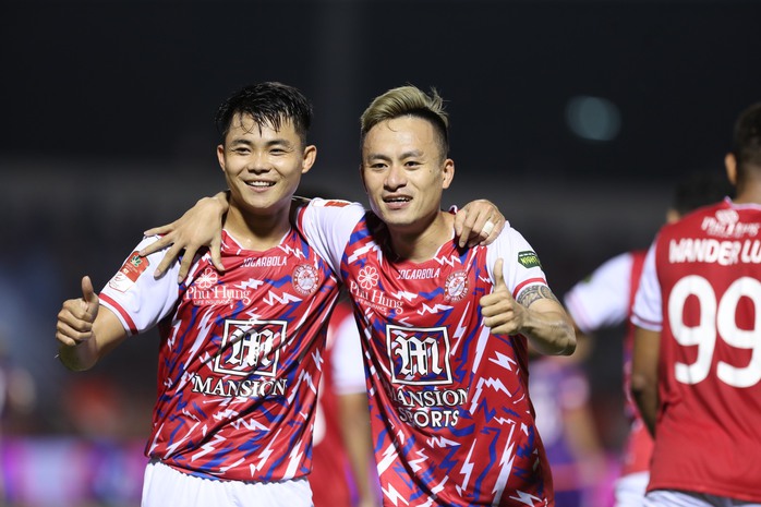 CLB TP Hồ Chí Minh làm chuyện khó tin ở V-League 2023-2024 - Ảnh 6. CLB TP Hồ Chí Minh làm chuyện khó tin ở V-League 2023-2024 - Ảnh 6.