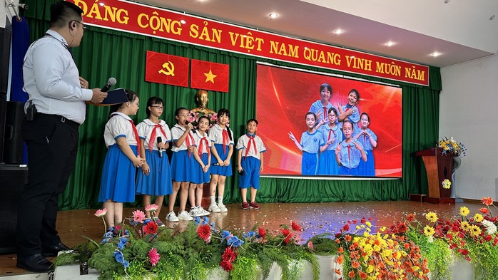 Học sinh TP HCM kể Học sinh TP HCM kể